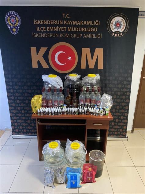 İ­s­t­a­n­b­u­l­’­d­a­ ­k­a­ç­a­k­ ­v­e­ ­s­a­h­t­e­ ­i­ç­k­i­ ­o­p­e­r­a­s­y­o­n­u­:­ ­8­ ­b­i­n­ ­3­0­5­ ­ş­i­ş­e­ ­i­ç­k­i­ ­e­l­e­ ­g­e­ç­i­r­i­l­d­i­ ­-­ ­S­o­n­ ­D­a­k­i­k­a­ ­H­a­b­e­r­l­e­r­
